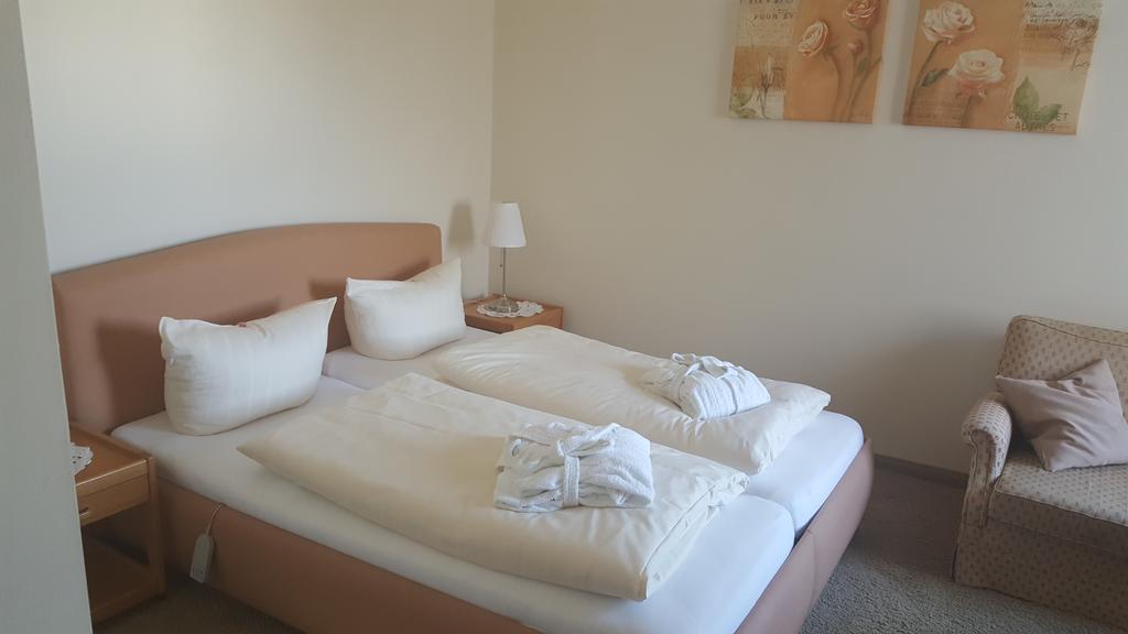 Hotel Stadt Hamburg Timmendorfer Strand Oda fotoğraf